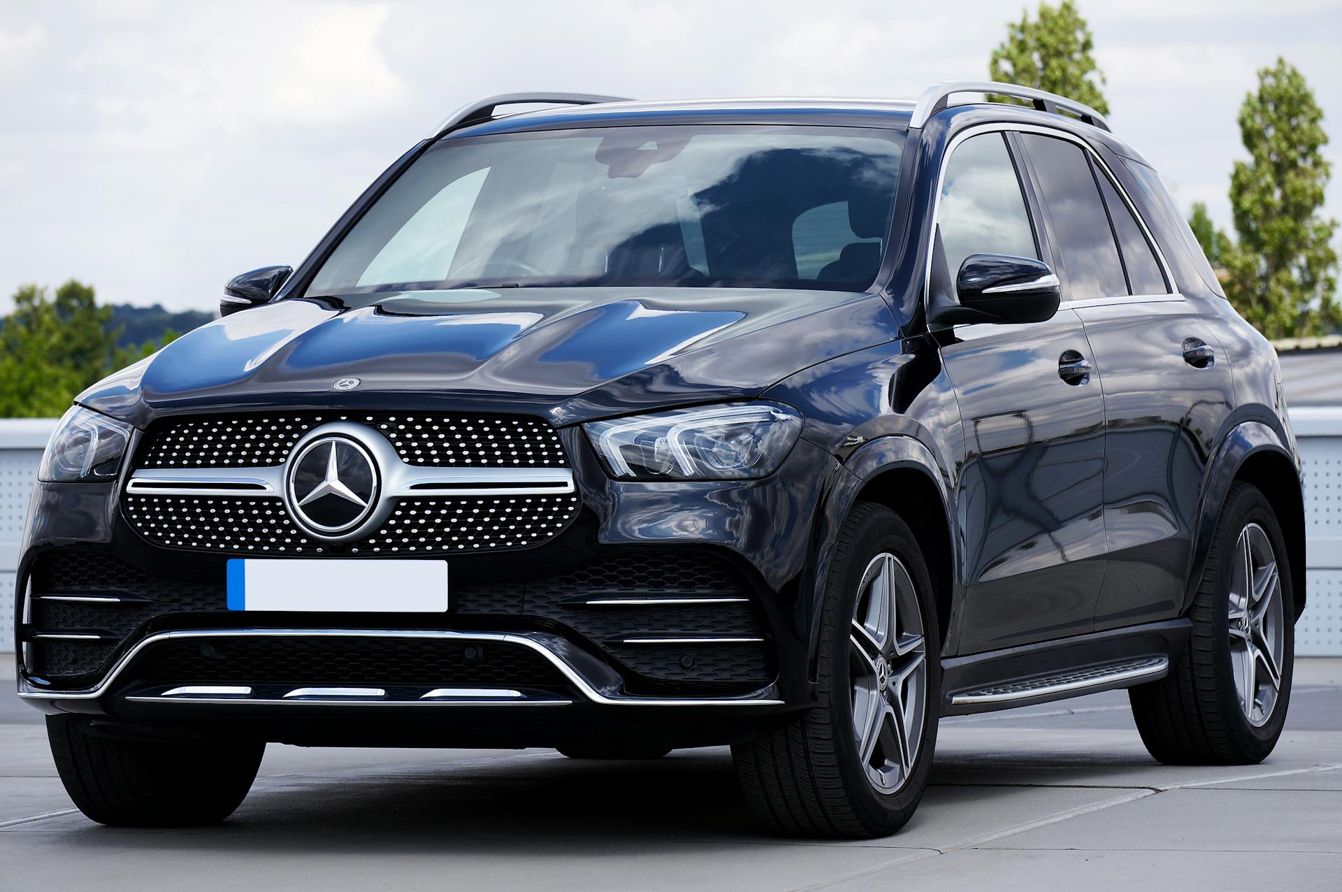 black mercedes gle luxury suv