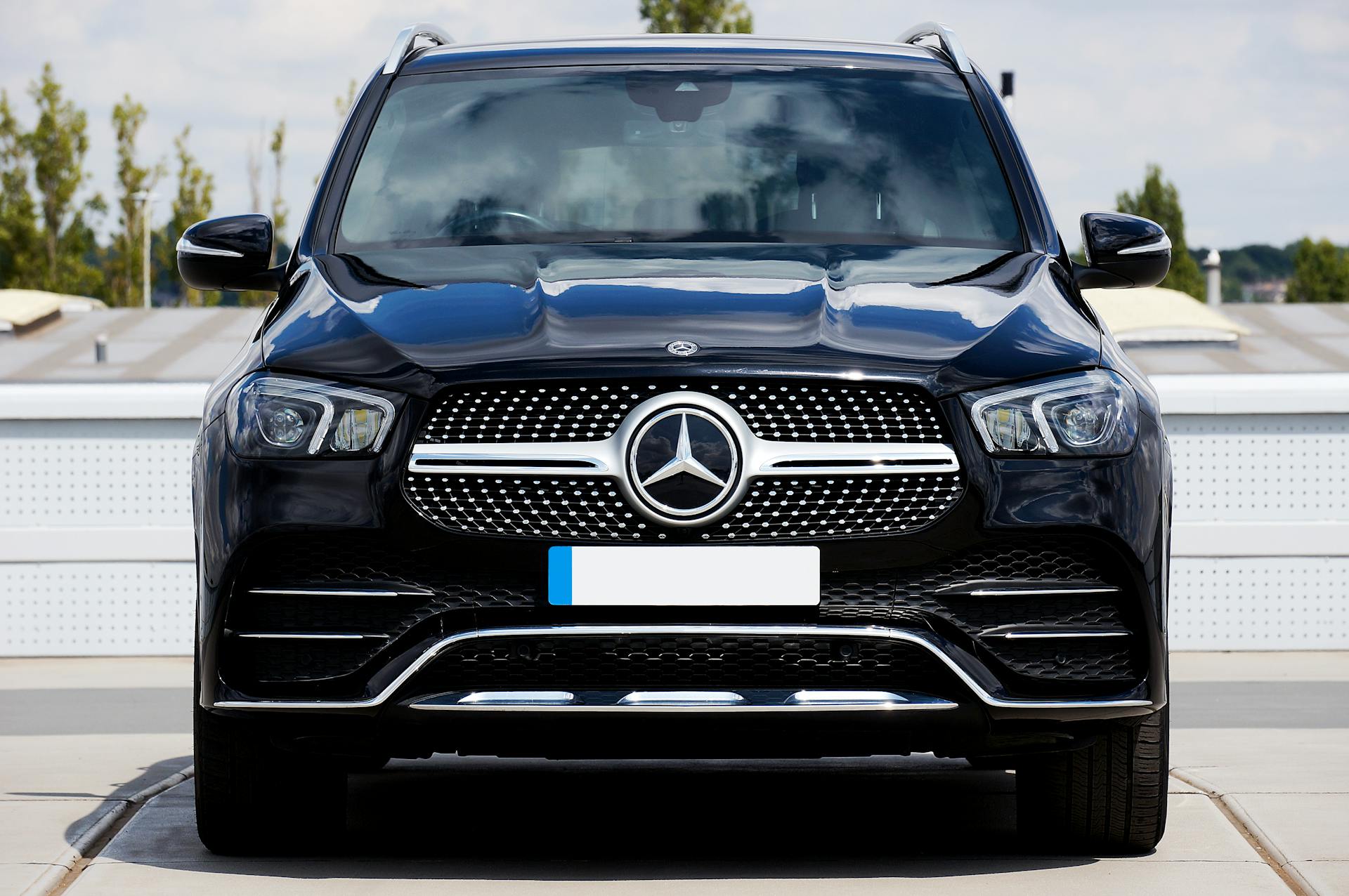 front view of black mercedes suv