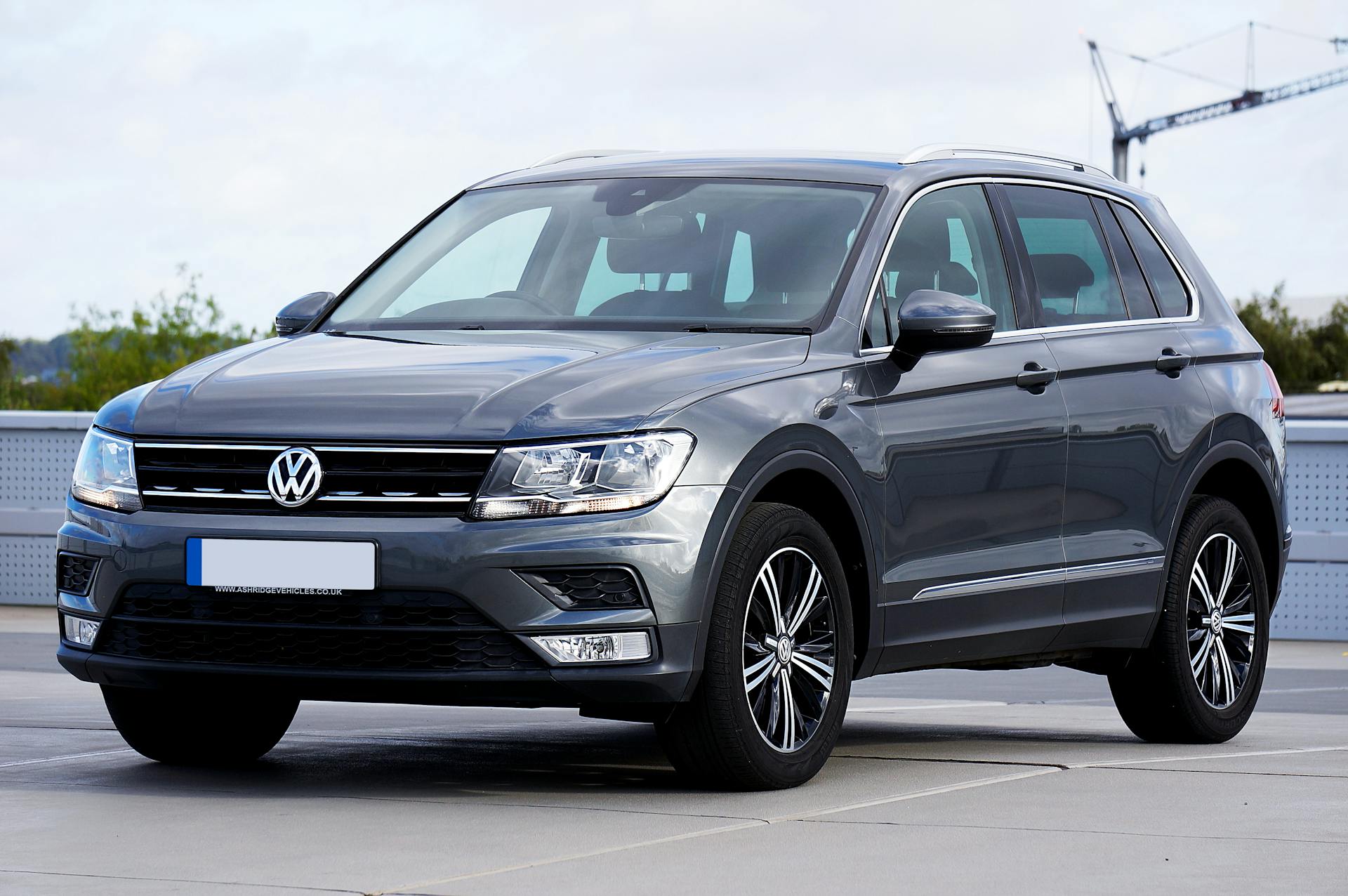 gray volkswagen tiguan compact suv